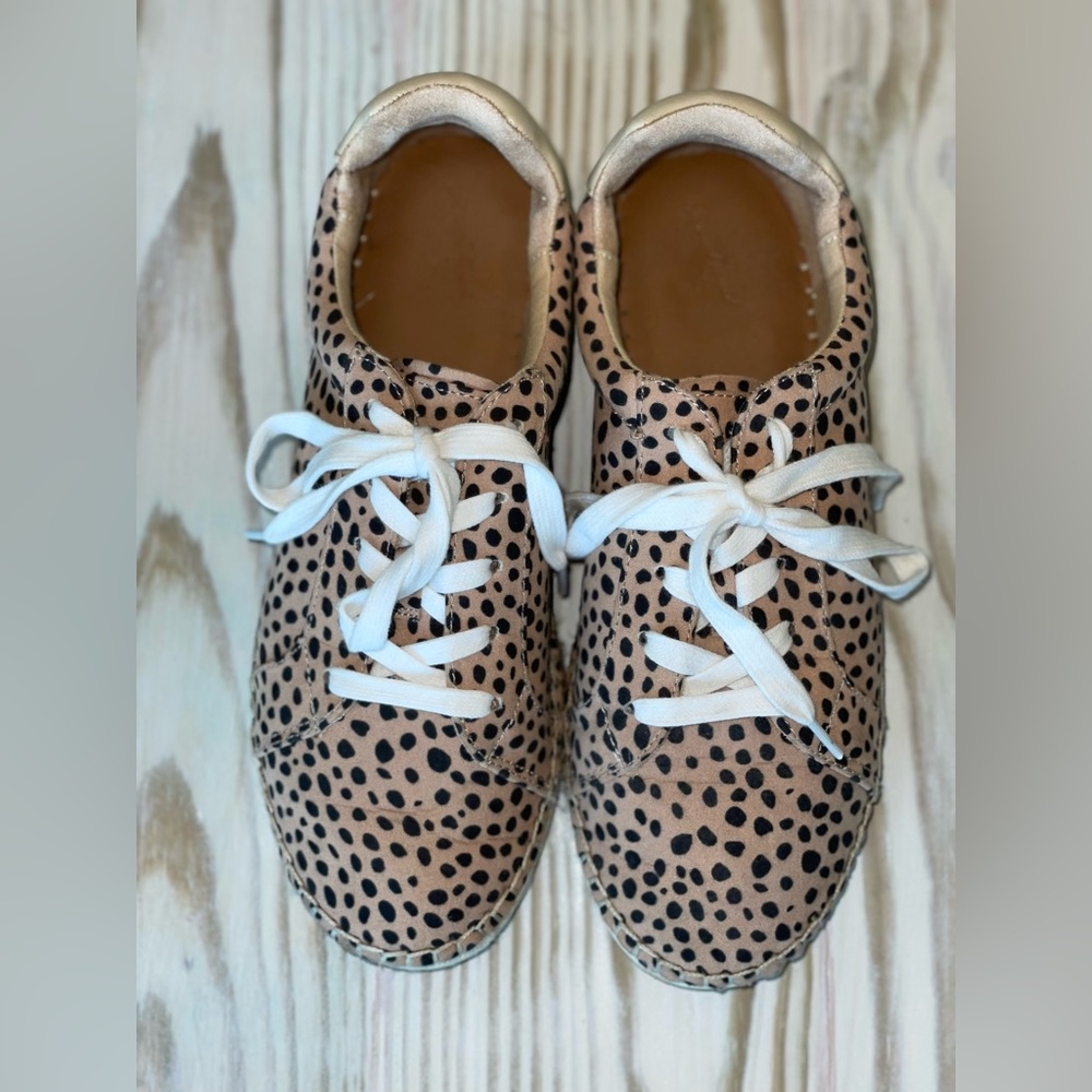 Universal Thread Womens Shaelyn Espadrille Sneakers Brown Leopard